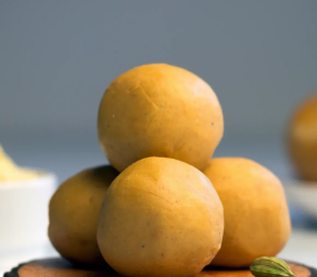 Besan Laddu